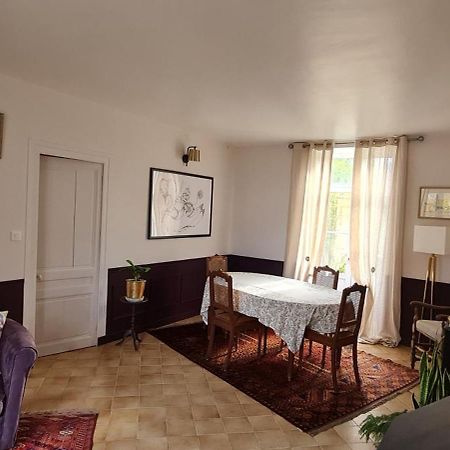 Domaine De La Cour Vautier Bed & Breakfast Mandeville-en-Bessin Exterior photo