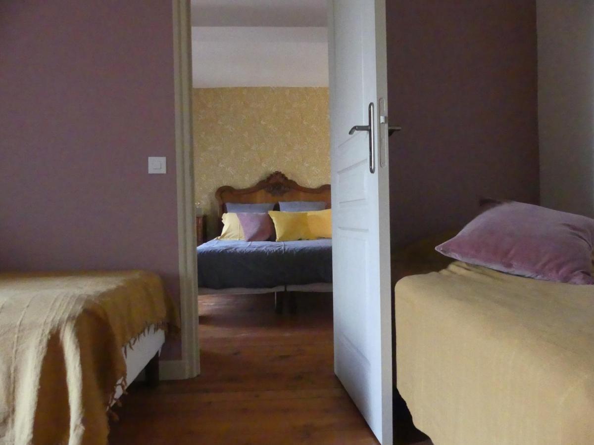 Domaine De La Cour Vautier Bed & Breakfast Mandeville-en-Bessin Exterior photo